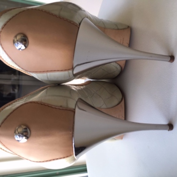 Giuseppe Zanotti Heels - 9.5 - Picture 2 of 6